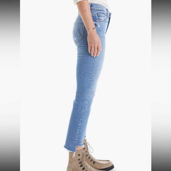 NWT MOTHER Denim The Insider Crop Step Fray Jeans Thrilling Shots - Picture 5 of 10